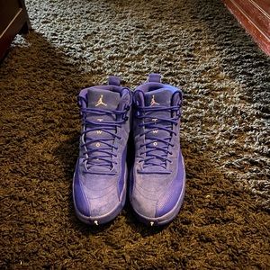 Deep royal jordan retro 12